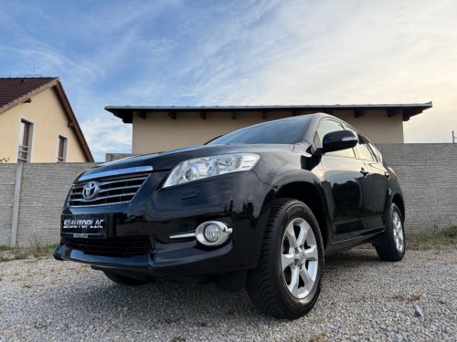 toyota-rav4-2-0-i-116kw-lux-4x4