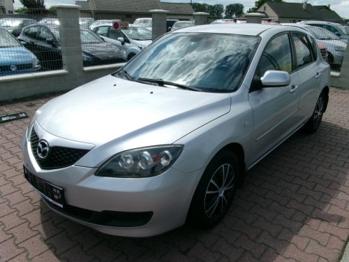 mazda-3-1-3i-klima-bt-navi