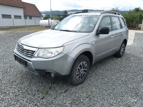subaru-forester-2-0