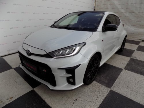 toyota-gr-yaris-1-6i-16v-four-awd-led-cr
