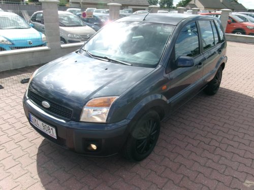 ford-fusion-1-4-16v-autoklima-rozvody
