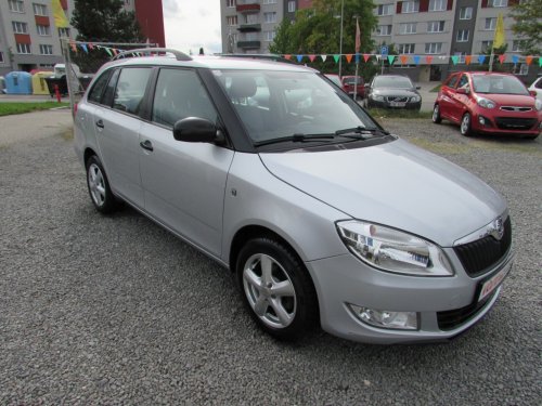 skoda-fabia-1-2-htp-44kw-kombi-nova-stk