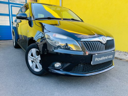 skoda-fabia-1-2-tsi-alu-kola-vyhrev-sedad