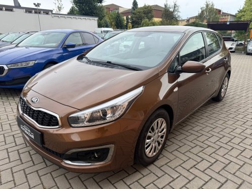 kia-cee-d-1-4-i-puvod-cr-nizky-najezd
