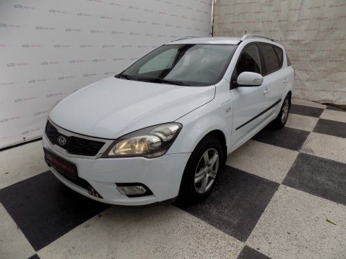 kia-cee-d-1-6gdi-2-maj-cr-klimatizace