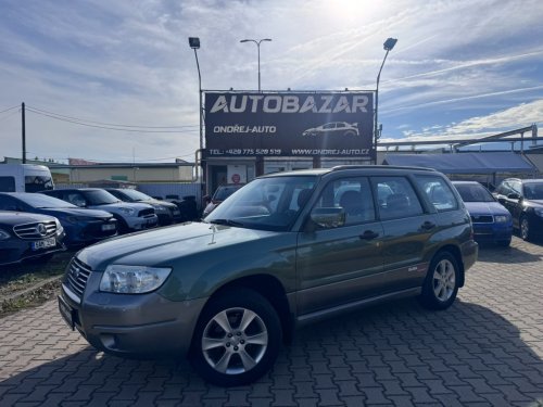 subaru-forester-4x4-2-0i-116-kw-tazne